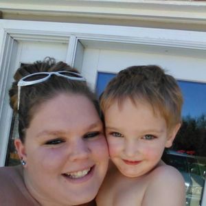 Meet your Posher, Whitney